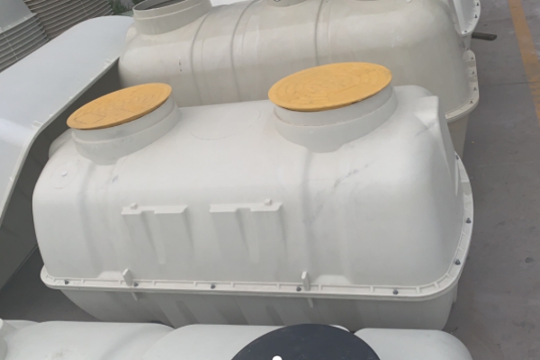 選擇玻璃鋼化糞池時(shí)有哪些訣竅 選擇玻璃鋼化糞池時(shí)有哪些訣竅