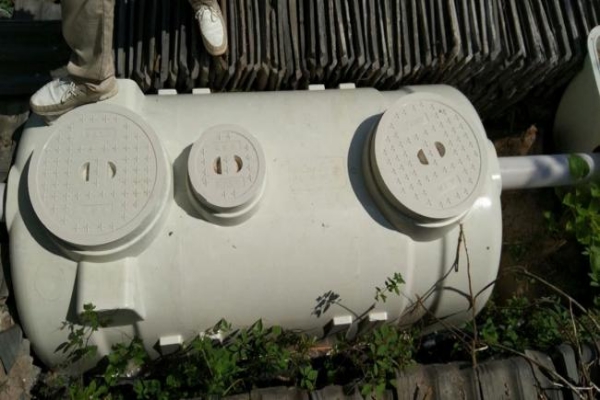 模壓玻璃鋼化糞池價格是多少？如何定價的？